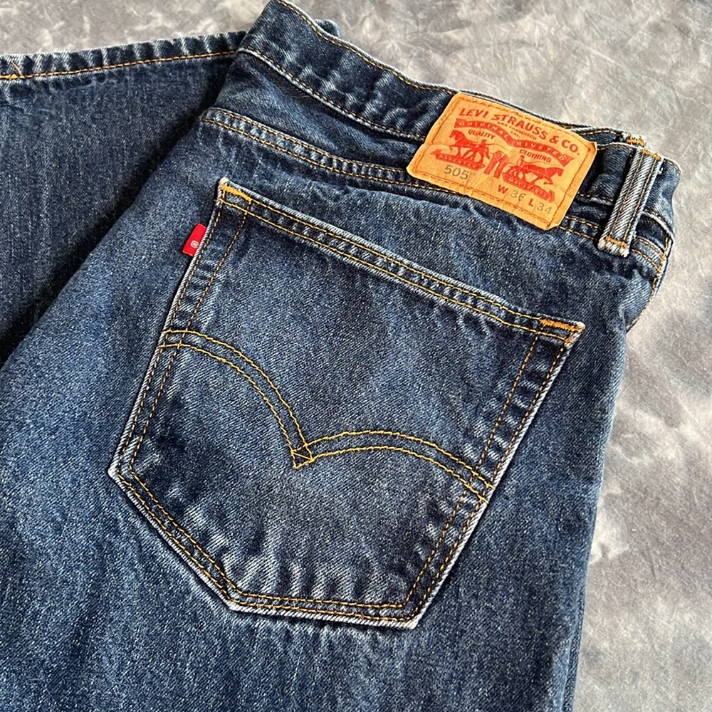 Levi's 505 Distressed Red Blank Tab Jeans, Men's size: W36 L34